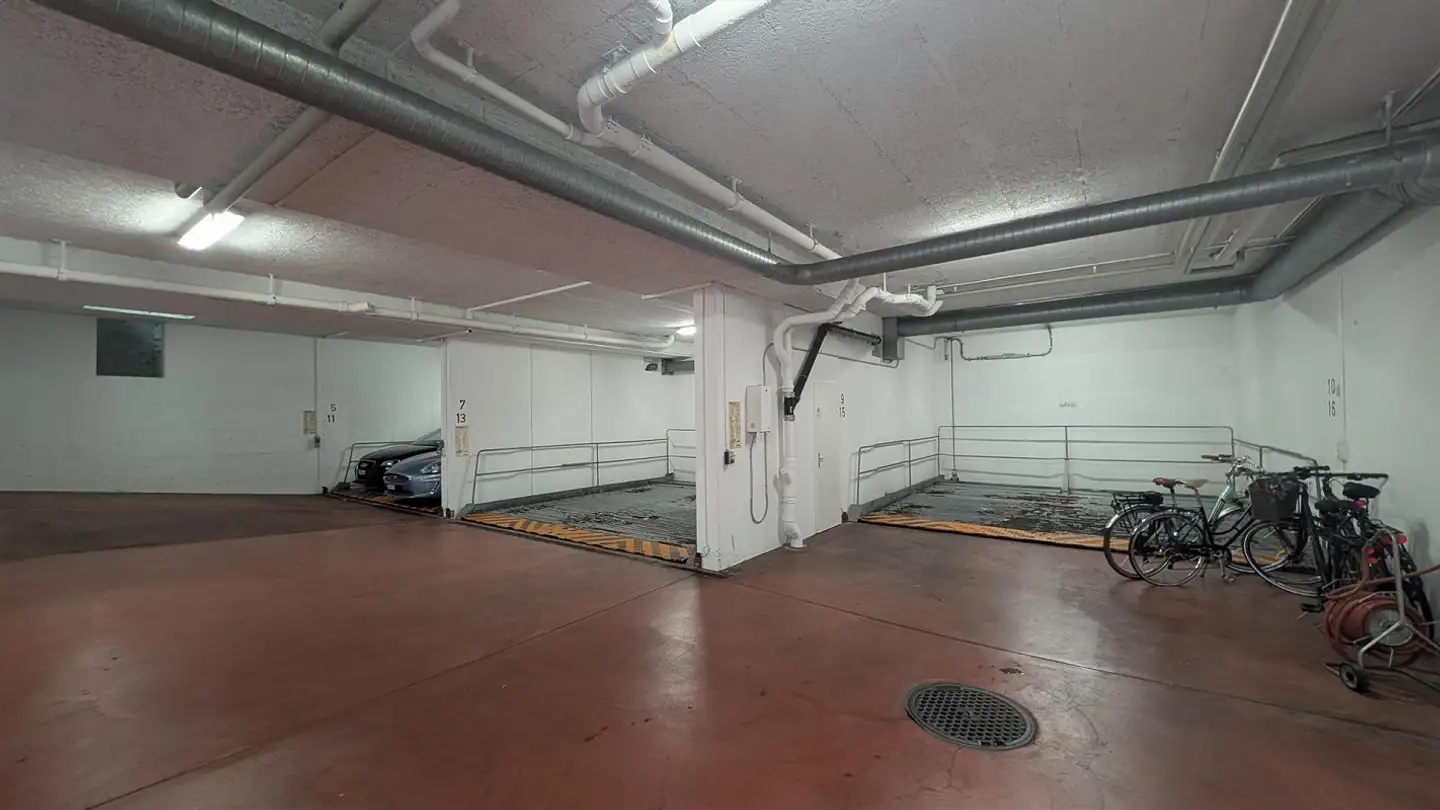 Tiefgaragenstellplatz mieten - Kraftstrasse 37, 8044 Zürich