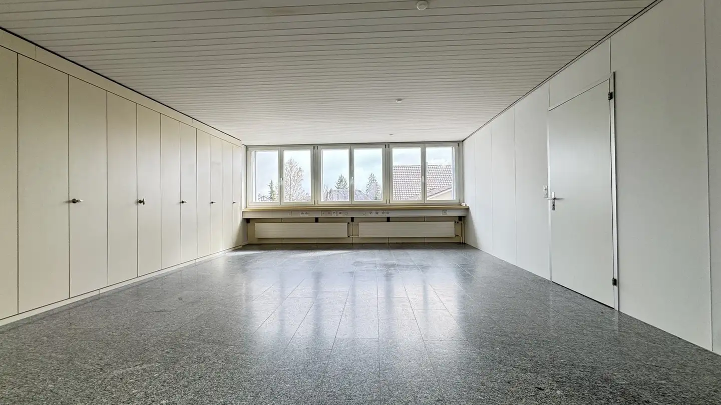 Commercial à louer - Bahnhofstrasse 37, 3427 Utzenstorf - Photo 3