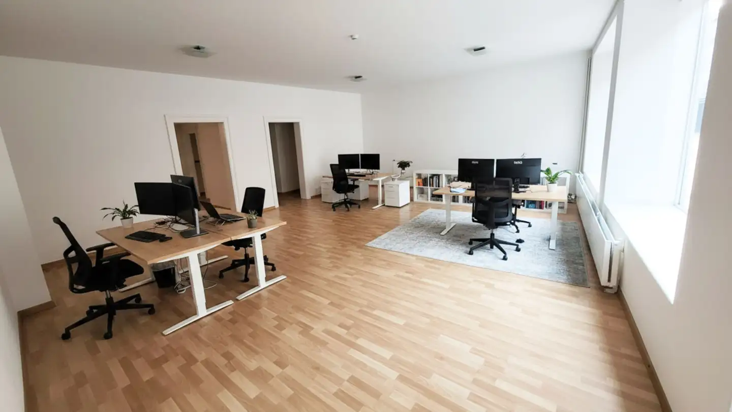 Industrieimmobilie mieten - Rue De Boujean / Bözingenstrasse 146, 2504 Biel/Bienne