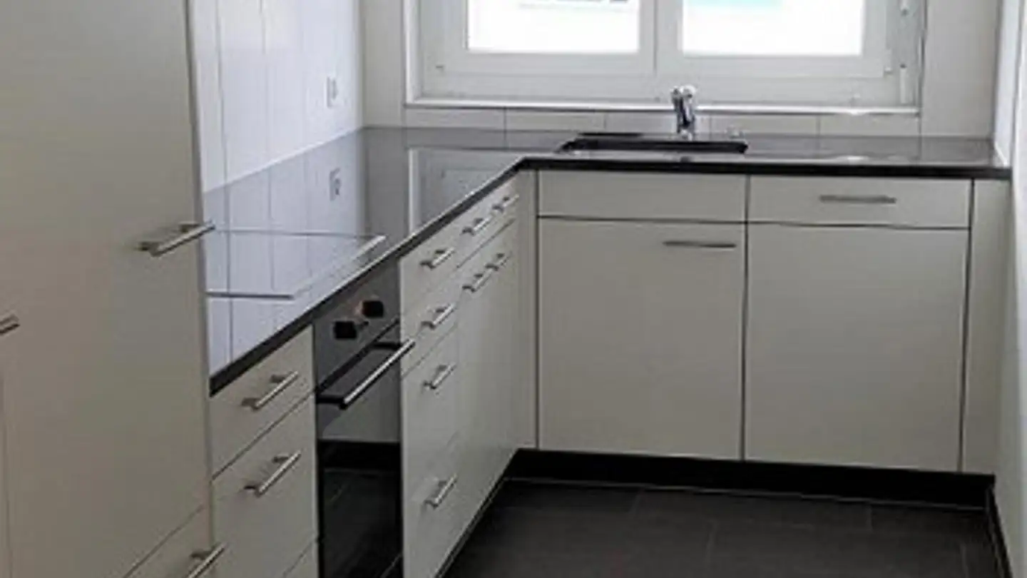 Wohnung mieten - Langwattstrasse 33, 8125 Zollikerberg - Foto 2