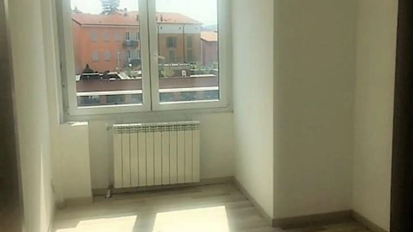 Immeuble mixte à vendre - 6850 Mendrisio