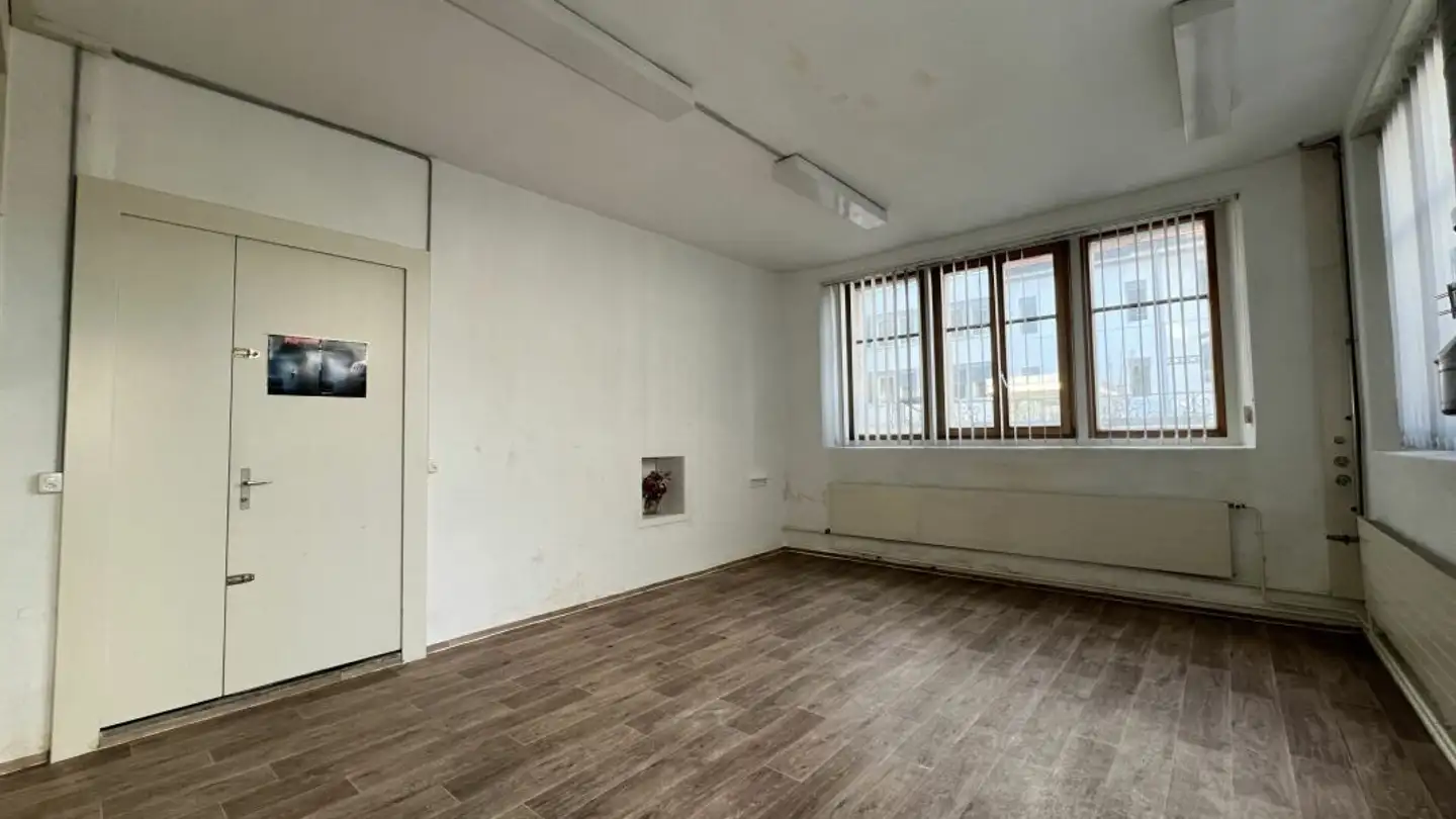 Apartment for sale - Rue De Beau-Site, 2400 Le Locle - Photo 3