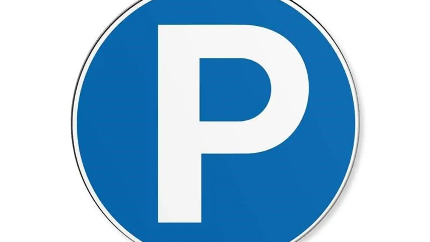 Tiefgaragenstellplatz mieten - Traubenweg 7, 3110 Münsingen