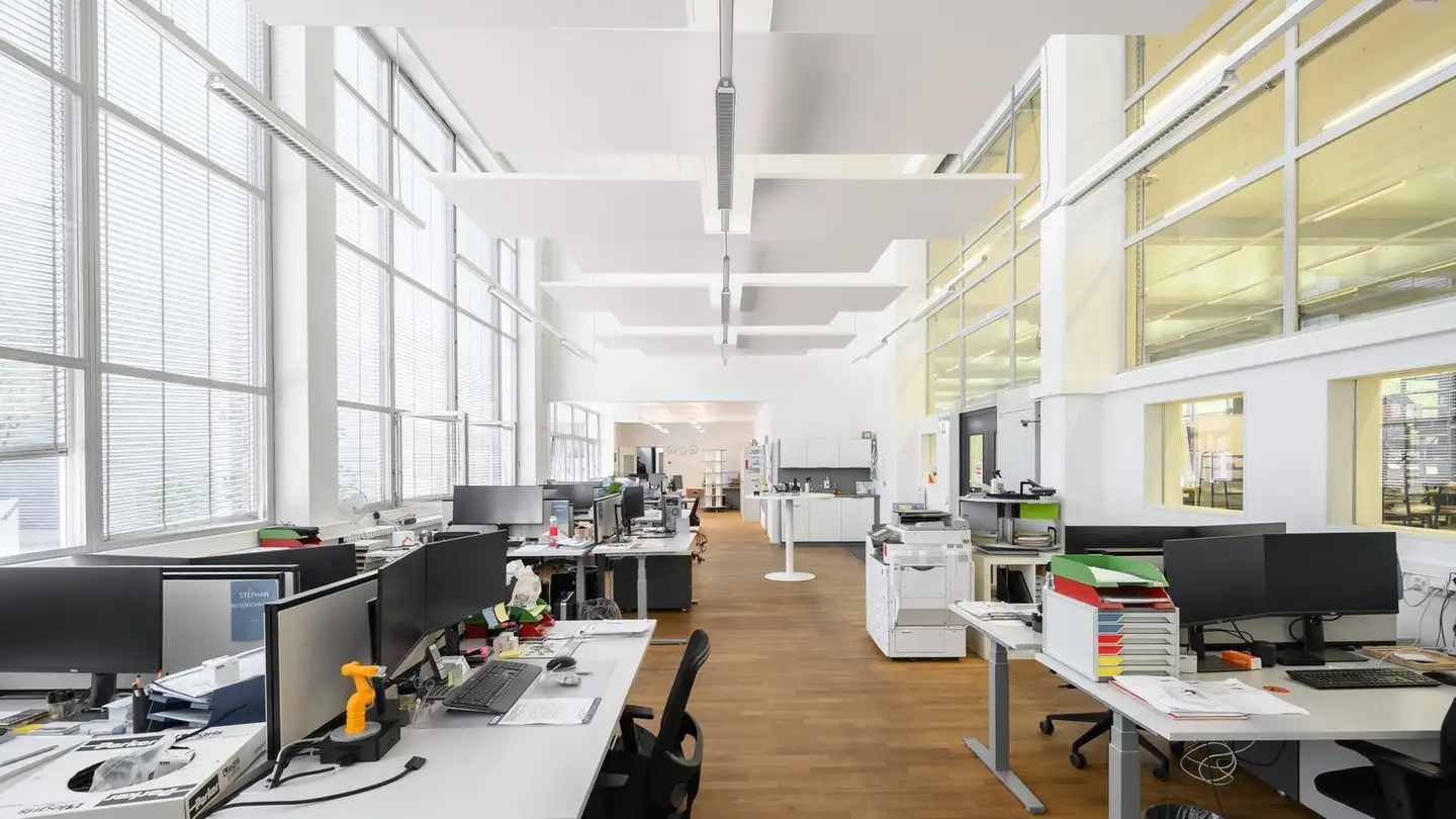 Industrial property for rent - Route De Soleure / Solothurnstrasse 136, 2504 Biel/Bienne - Photo 3