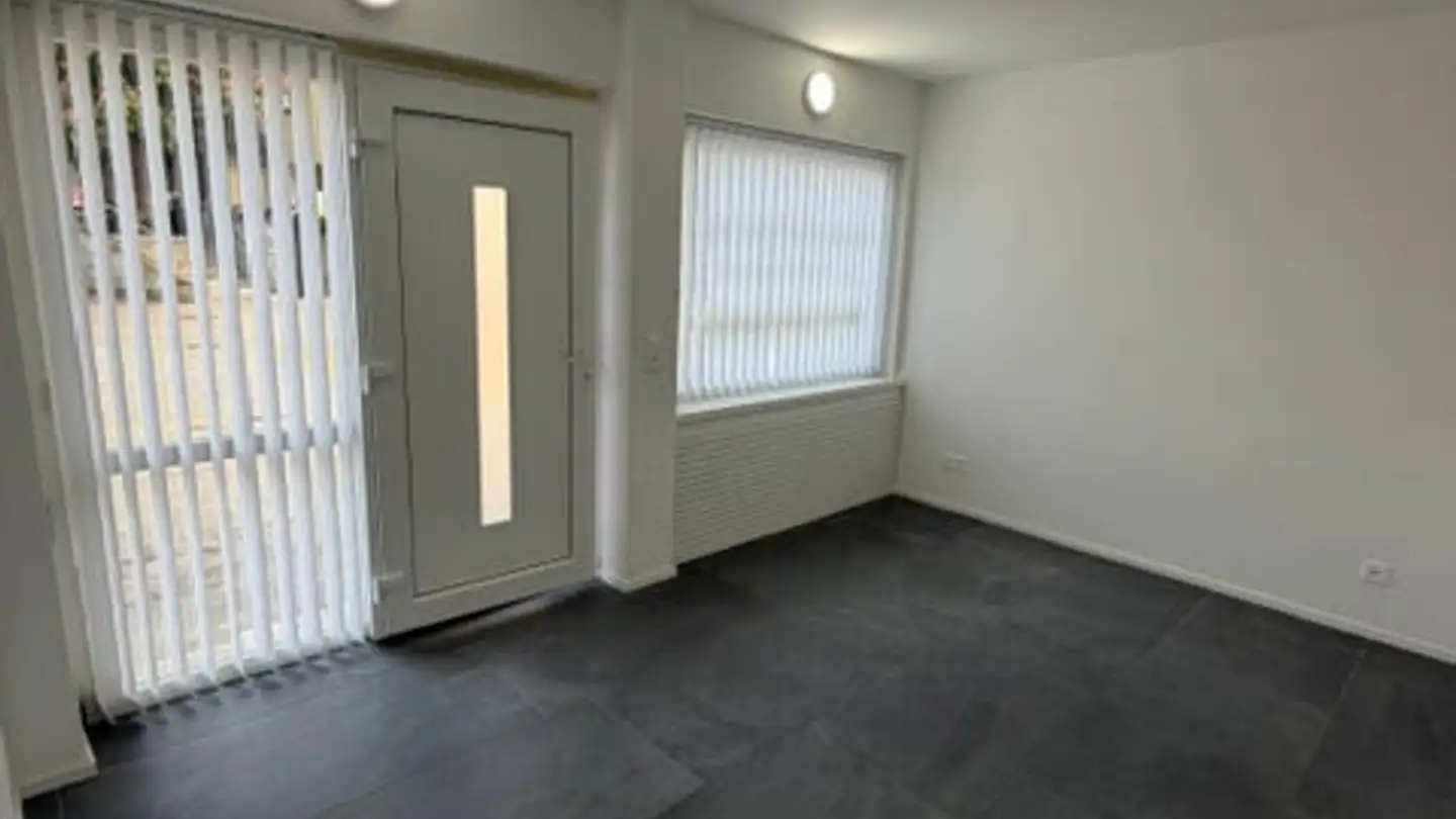 Commercial for rent - Grenzstrasse 13, 9430 St. Margrethen SG - Photo 3