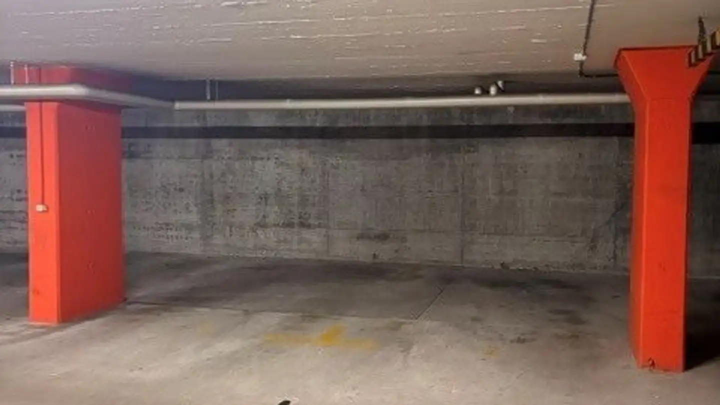 Garage singolo in affitto - Oerlikonerstrasse 5, 8057 Zürich