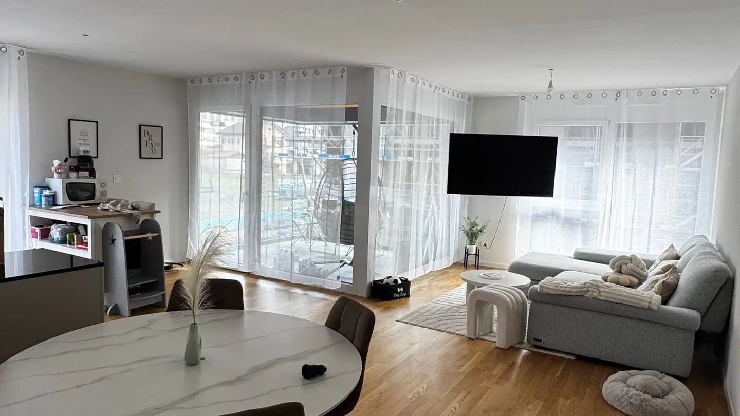 Apartment for rent - Avenue De La Gare 8, 1618 Châtel-St-Denis - Photo 3