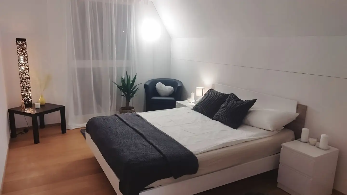 Chambre à louer - 8426 Lufingen