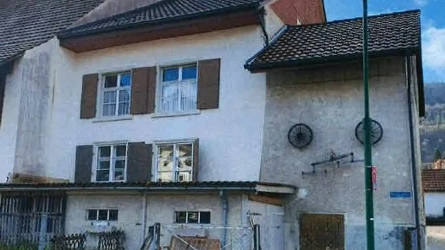 Stepped house for sale - Vorstatt, 4426 Lauwil