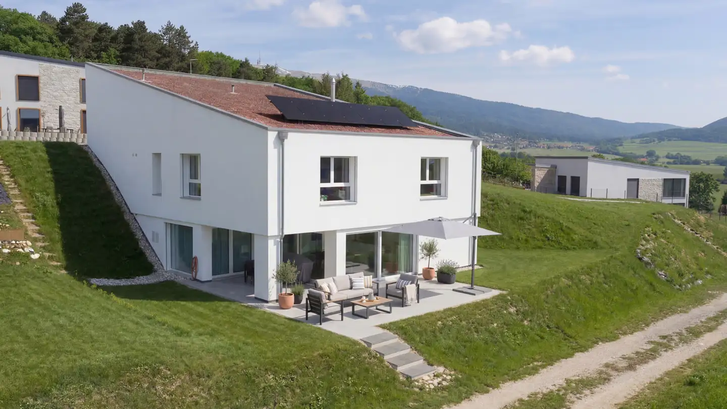 Single house for sale - 2523 Lignières