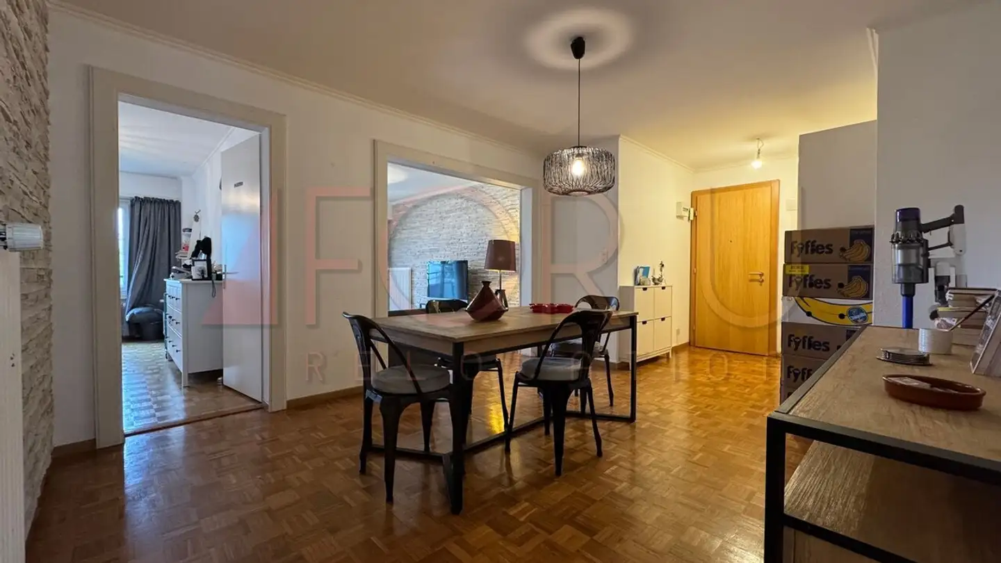 Apartment for rent - Rue Daniel- Gevril, 1227 Carouge GE - Photo 3