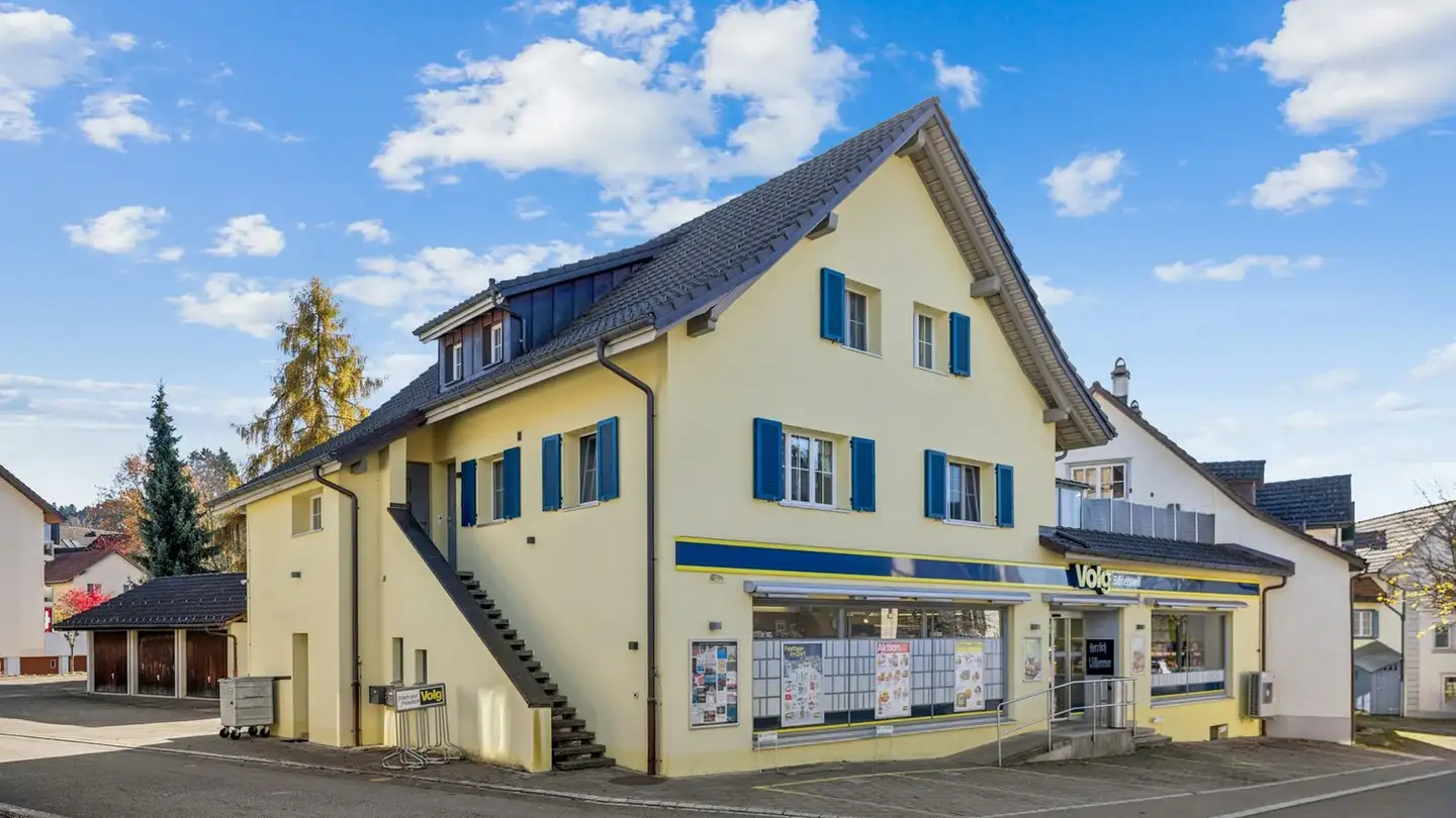 Immeuble résidentiel à vendre - Alte Bettswilerstrasse 8, 8344 Bäretswil