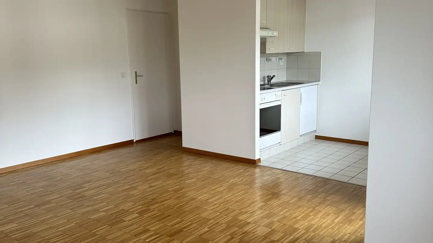 Apartment for rent - Bahnhofstrasse 1, 8307 Effretikon - Photo 3