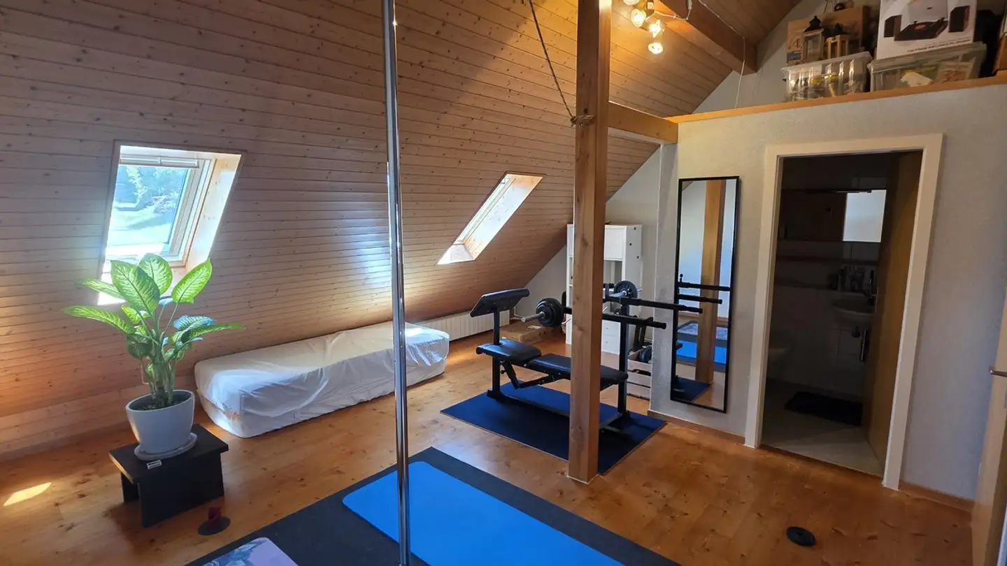 Stanza singola in affitto - Bänkliholzweg 25, 8335 Hittnau