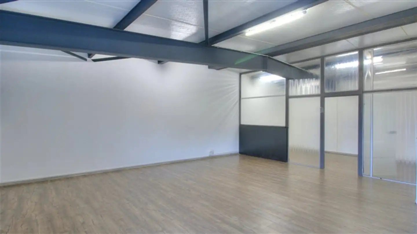 Bureau à louer - 1868 Collombey - Photo 3