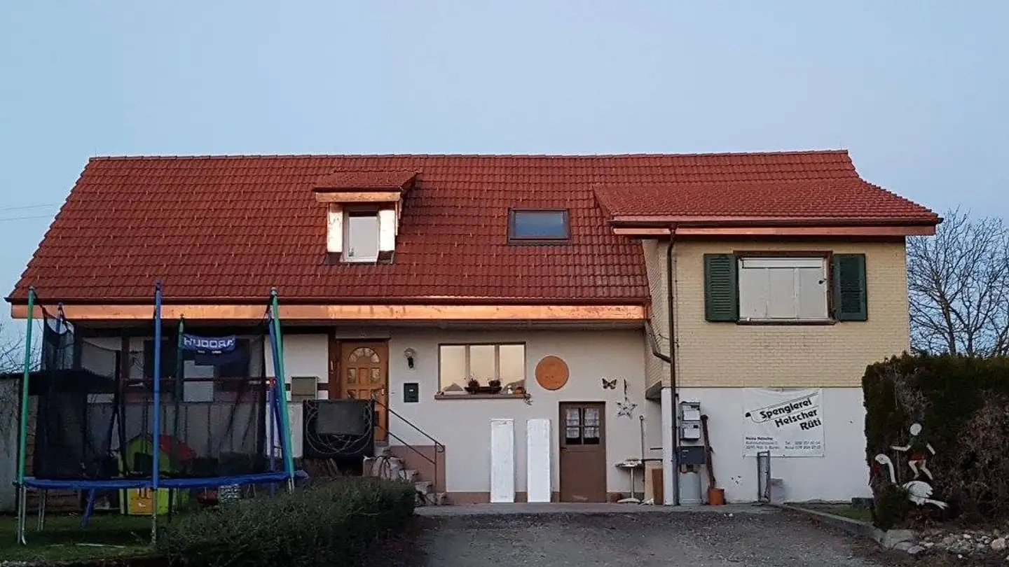 Mehrfamilienhaus kaufen - Bahnhofstrasse 7, 3295 Rüti b. Büren - Foto 2