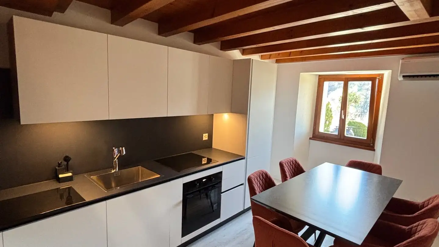 Apartment for rent - Via Carabella 9, 6582 Pianezzo - Photo 2