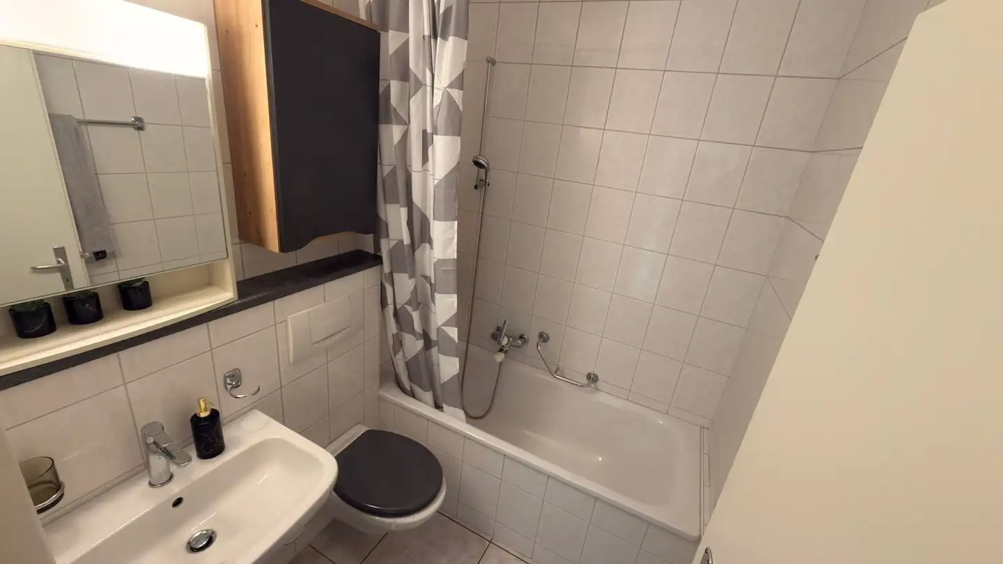 Apartment for rent - 6598 Tenero - Photo 3