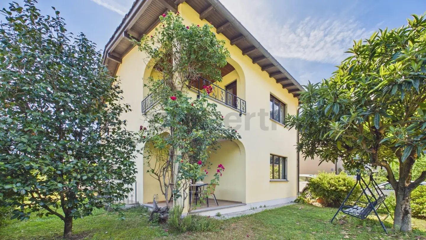 Single house for sale - 6528 Camorino