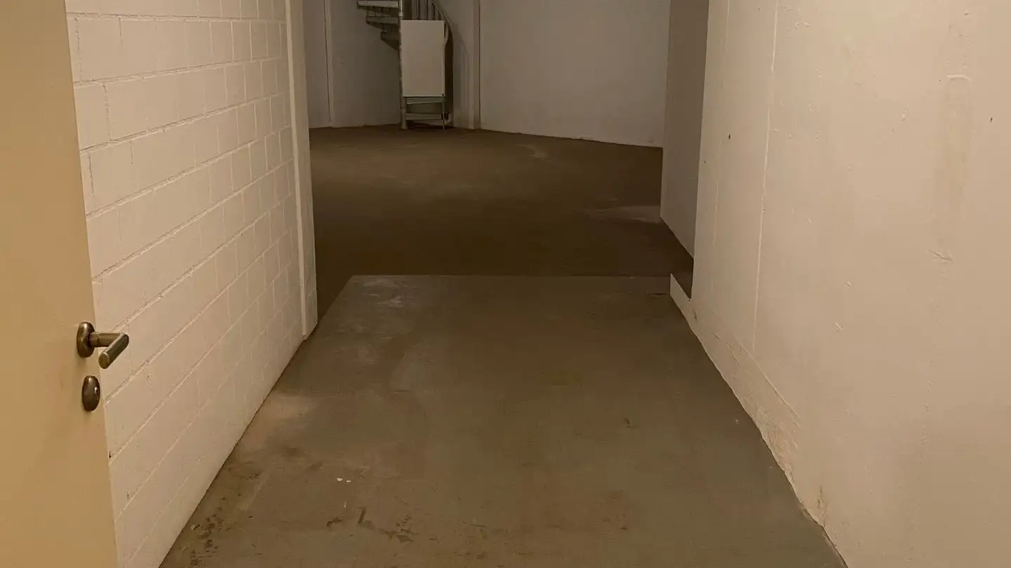 Spazio di archiviazione in affitto - Bahnhofstrasse 3, 8803 Rüschlikon - Photo 4