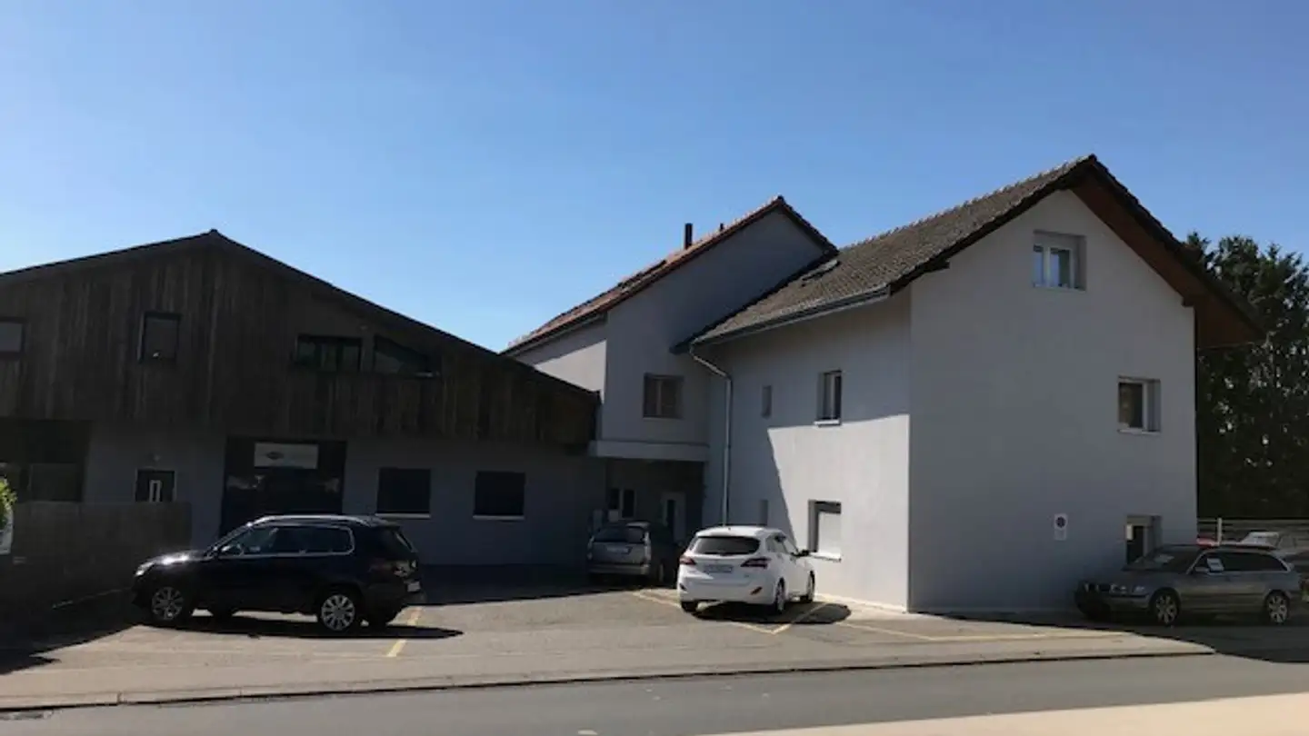 Parcheggio esterno in affitto - Rue Centrale 4, 1563 Dompierre FR - Photo 2