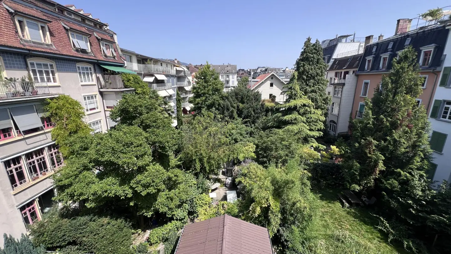 Mixed-use building for sale - Spitalstrasse, 2502 Biel/Bienne