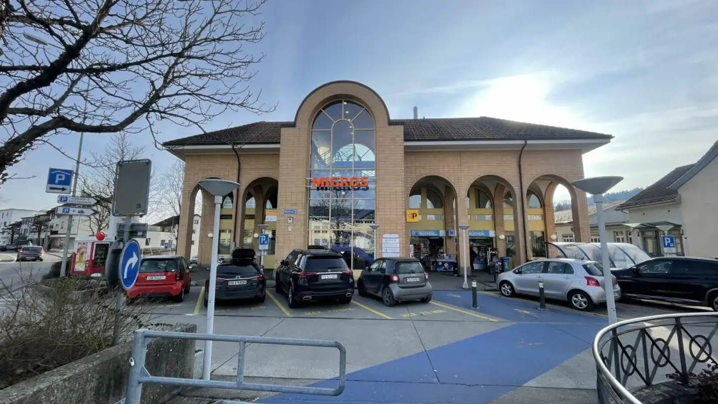 Medical practice for rent - Bahnhofstrasse 2, 8355 Aadorf