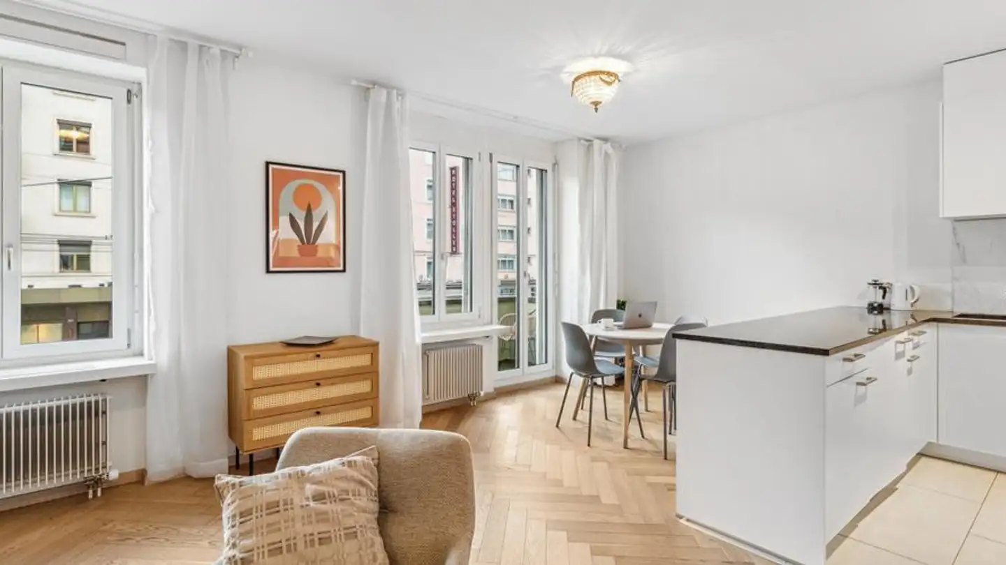 Furnished apartment for rent - Badenerstrasse 356, 8004 Zürich - Photo 2