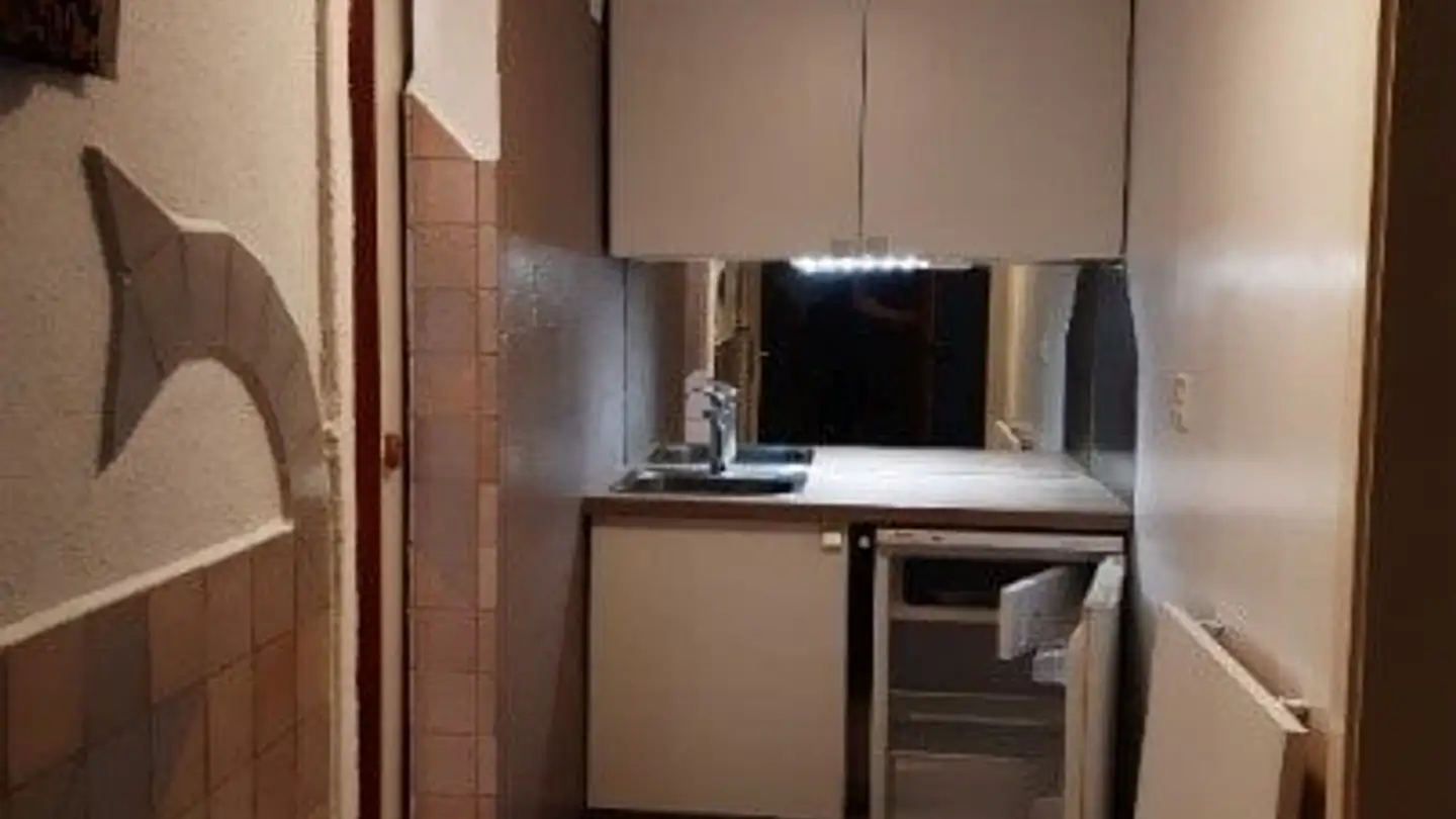 Single room for rent - 2013 Colombier NE - Photo 2