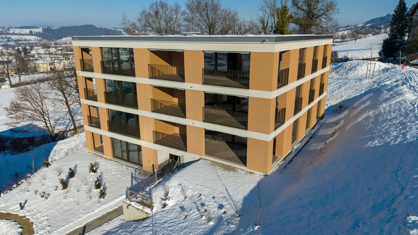 Edificio residenziale in vendita - 6037 Root