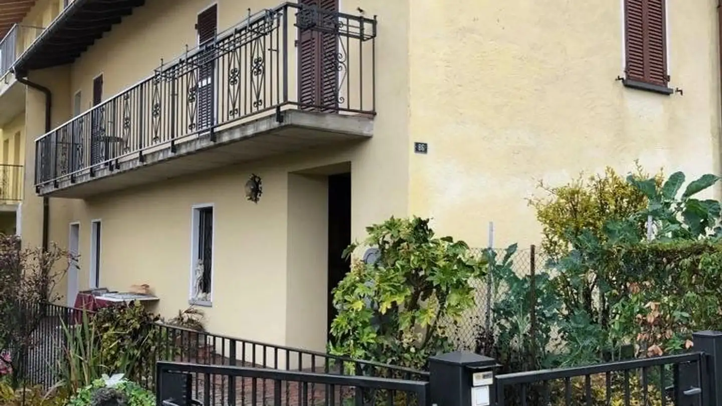 Casa singola in affitto - Purasca, 6989 Purasca - Photo 2