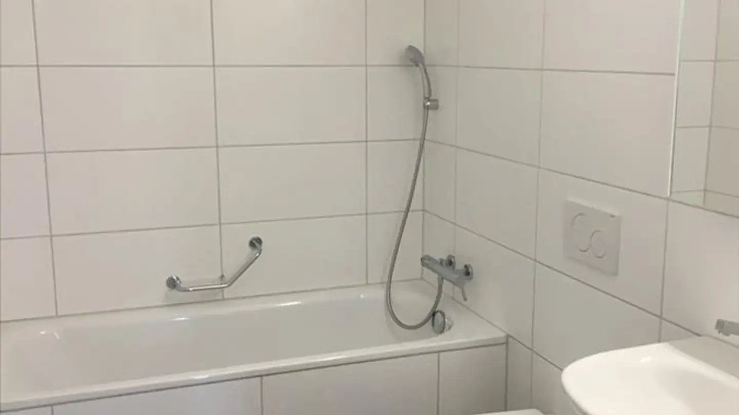 Appartement à louer - Lyss-Strasse 5, 2560 Nidau - Photo 4