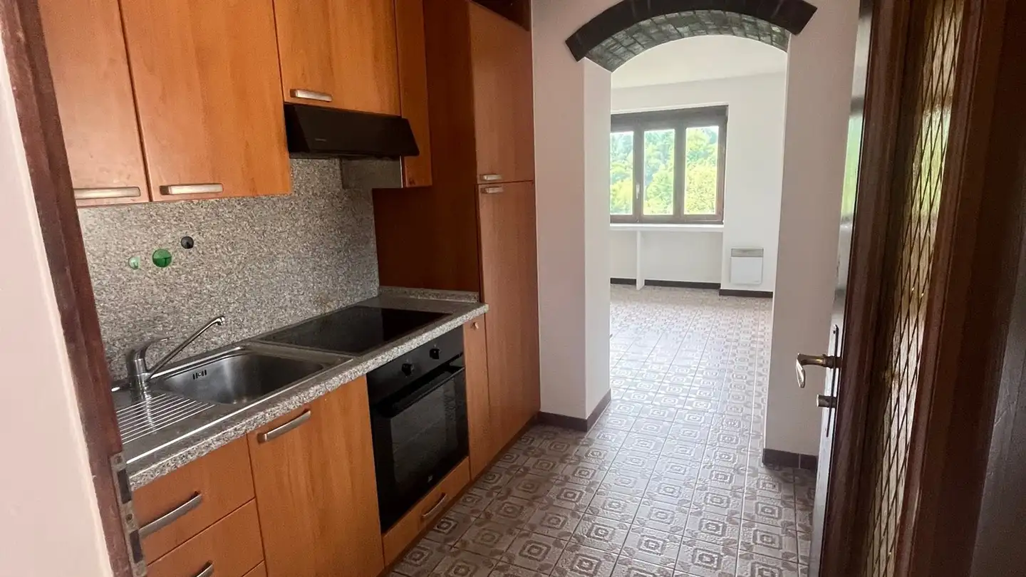 Appartamento in affitto - Via Domenico Trezzini 2, 6999 Astano - Photo 4