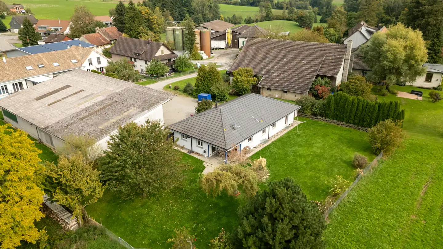 Einfamilienhaus kaufen - 8566 Neuwilen
