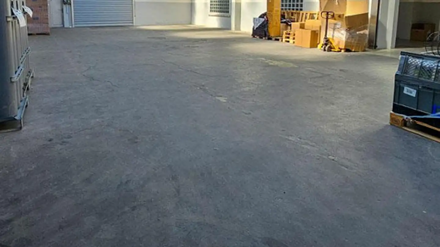 Commercial à louer - Fabrikstrasse 2, 8867 Niederurnen - Photo 3