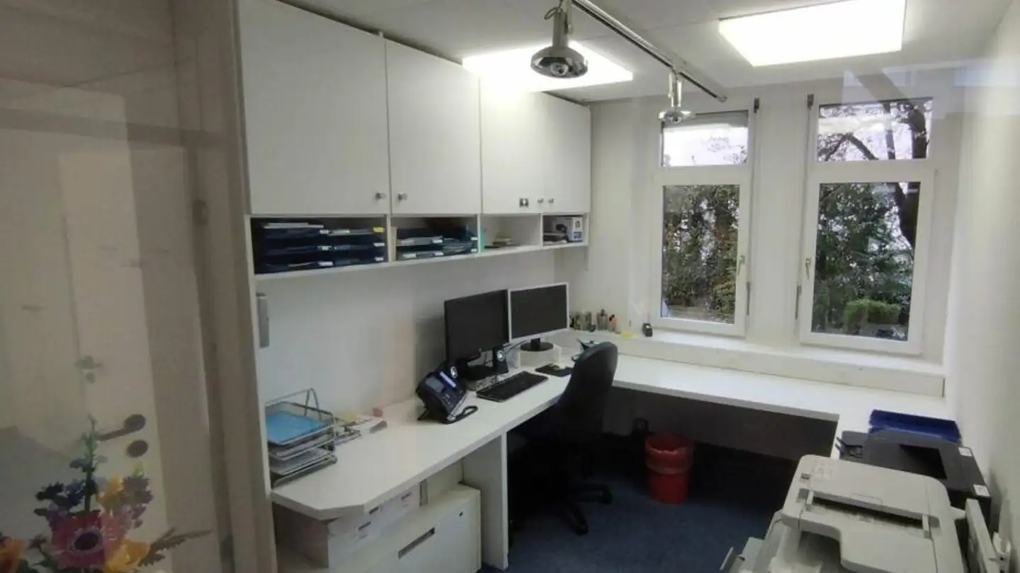 Bureau à louer - Emil Frey-Strasse 140, 4142 Münchenstein - Photo 2