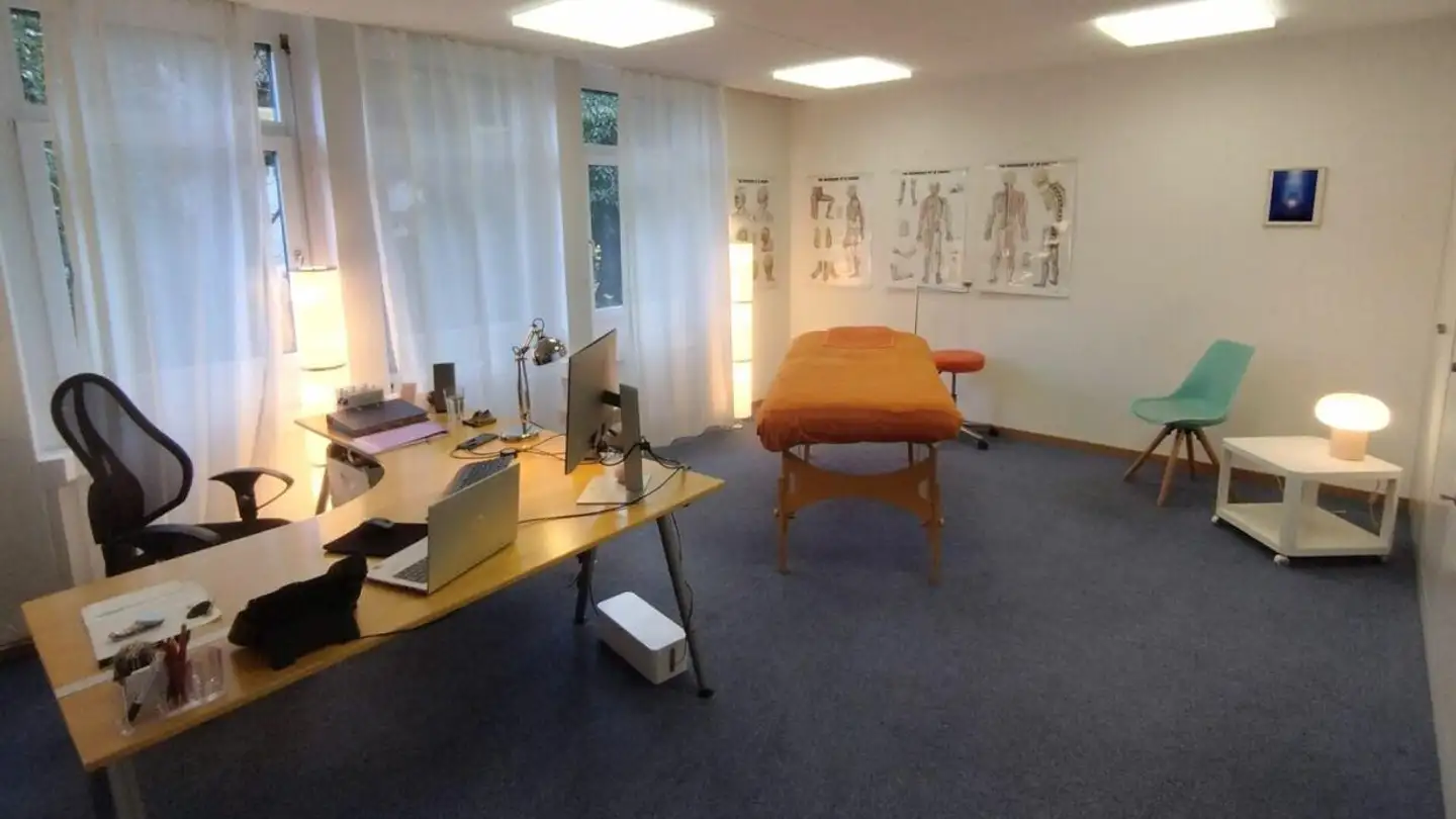 Bureau à louer - Emil Frey-Strasse 140, 4142 Münchenstein - Photo 3