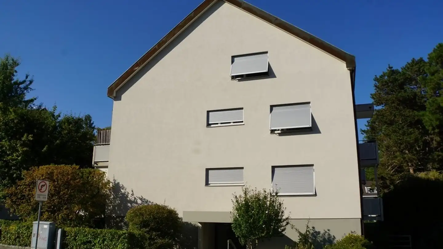 Single garage for rent - Lachenweg 9, 4125 Riehen