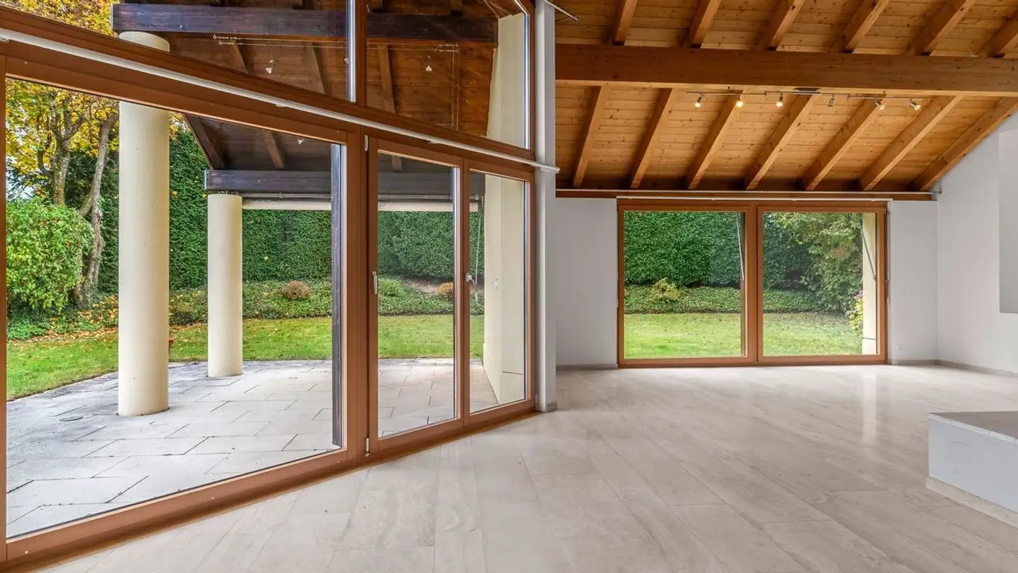 Maison jumelle à vendre - Pfaffensteinstrasse 100, 8118 Pfaffhausen