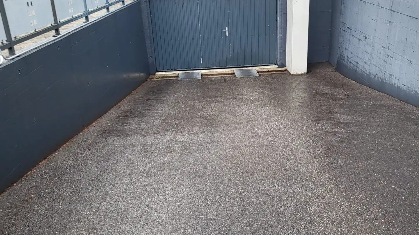 Place de parking souterraine à louer - Rue Des Epineys 14b, 1920 Martigny