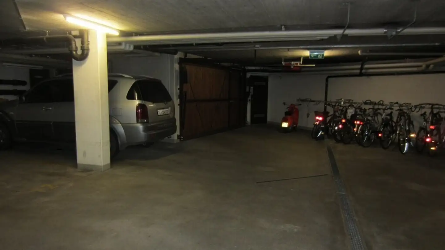 Tiefgaragenstellplatz mieten - Kantonsstrasse, 6048 Horw - Foto 3