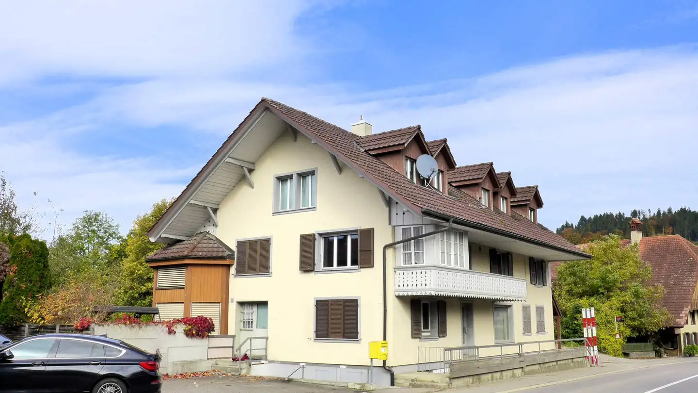 Mehrfamilienhaus kaufen - Dorfstrasse, 3111 Tägertschi