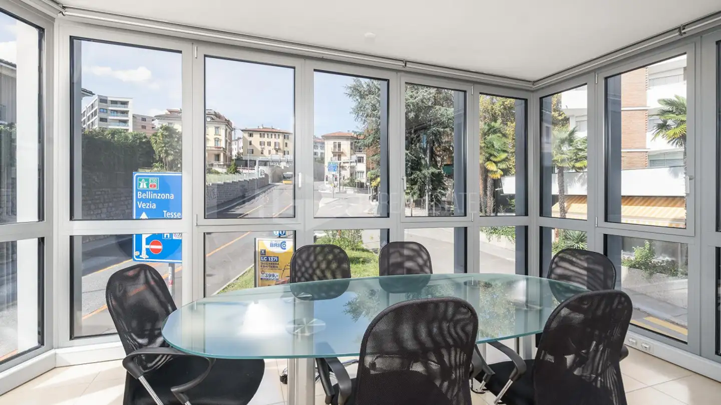 Butcher for rent - 6900 Massagno