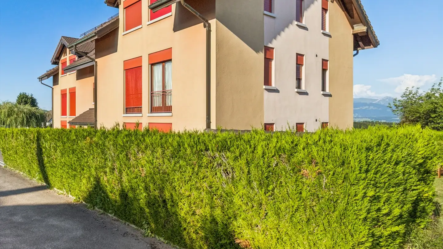 Apartment for sale - 1073 Savigny