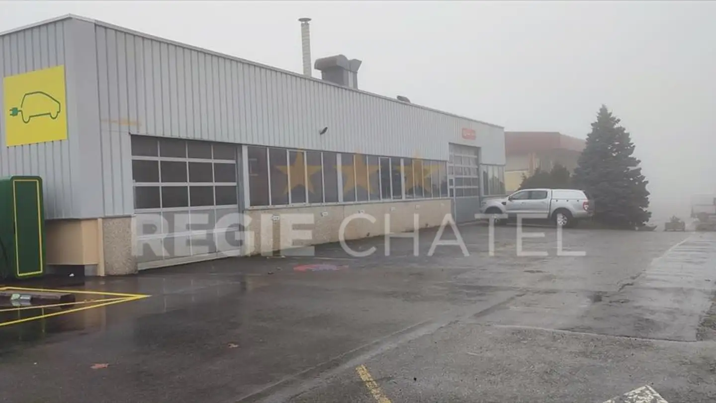 Magasin à louer - Route Du Grand-Lancy, 1212 Grand-Lancy
