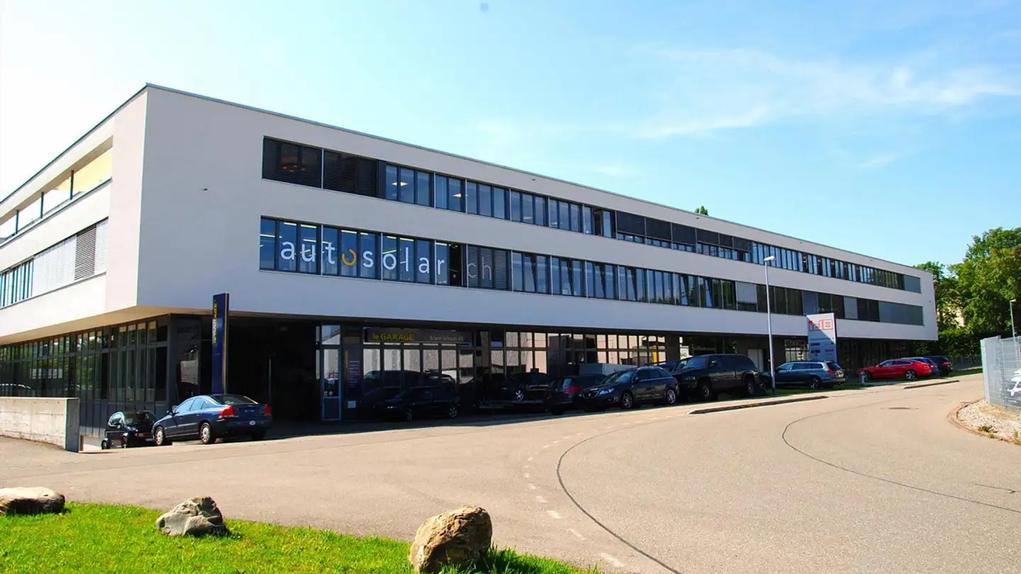 Bureau à louer - Industriestrasse 8, 8618 Oetwil am See