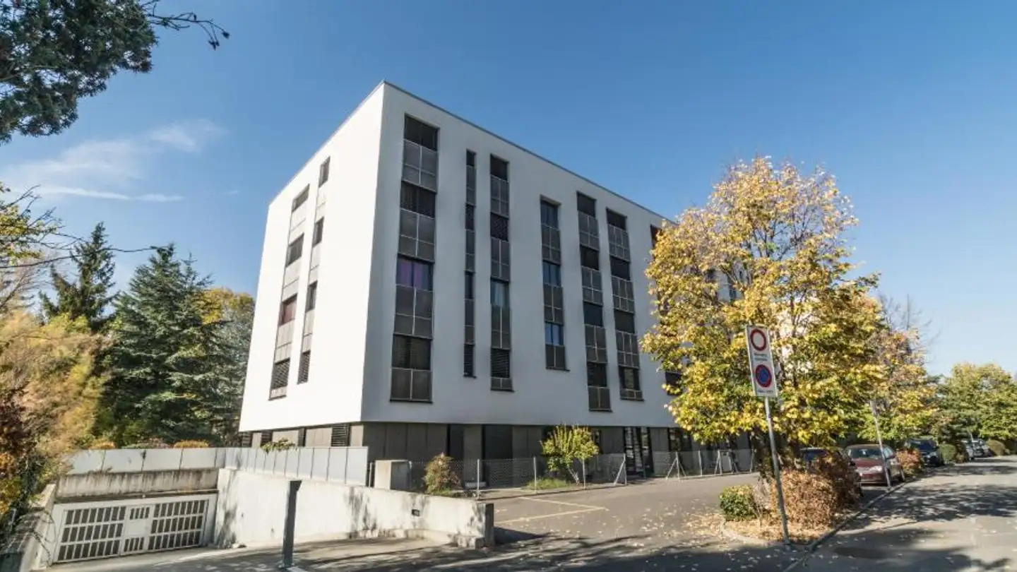 Überdachter Parkplatz mieten - Avenue du Curé Baud 16, 1212 Grand-Lancy