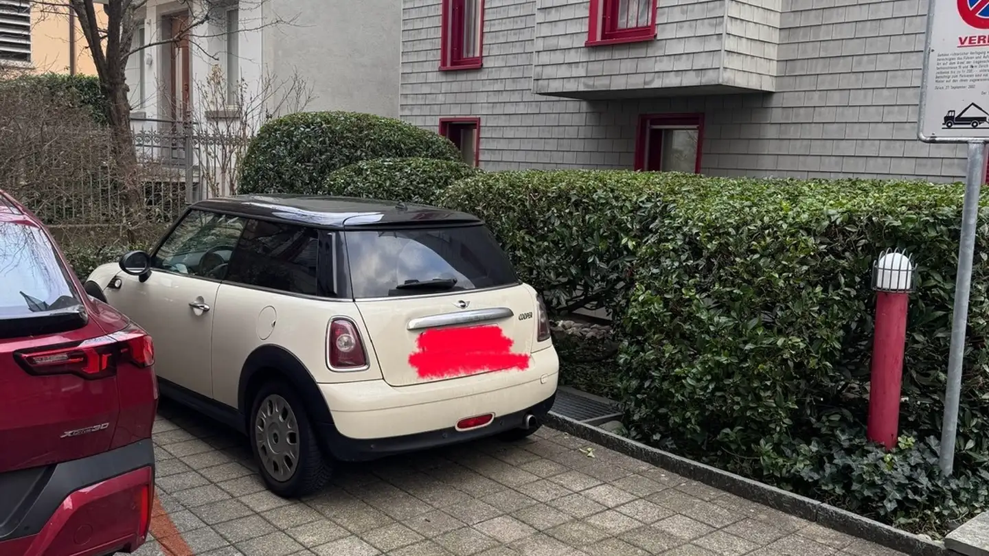 Parcheggio esterno in affitto - Elisabethenstrasse 16, 8004 Zürich