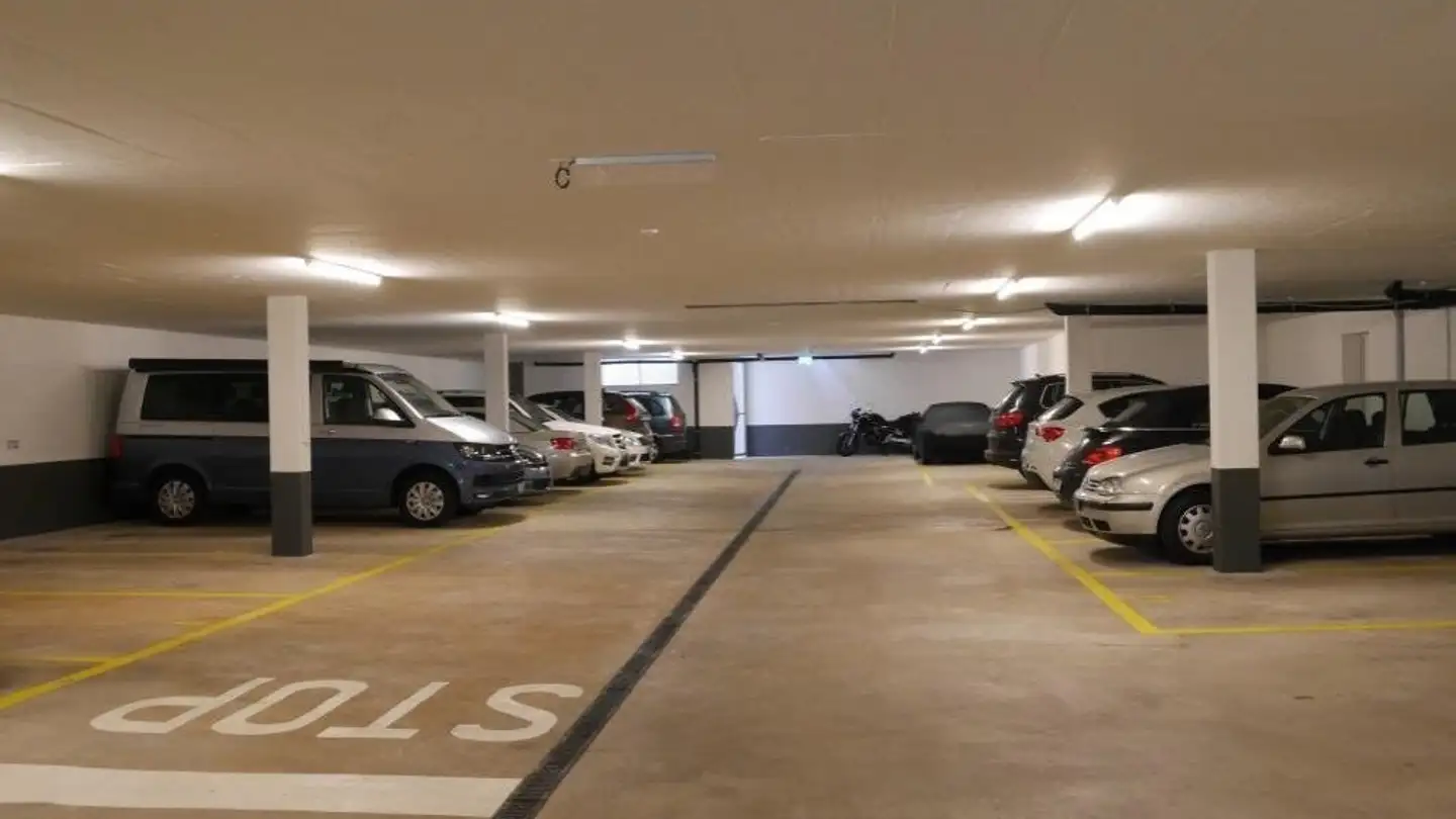 Parcheggio esterno in affitto - Brinerstrasse 19, 8003 Zürich - Photo 3