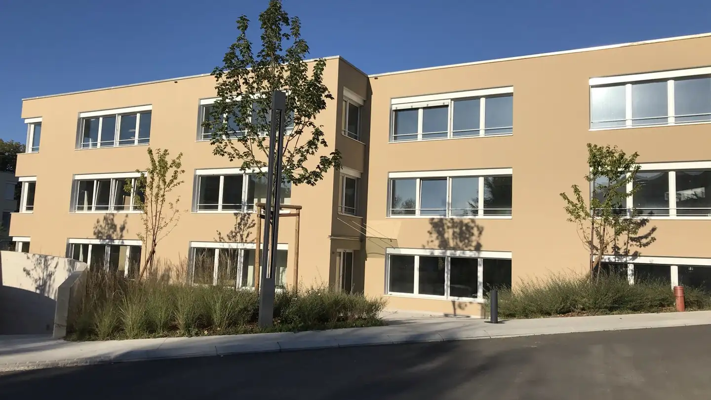 Office space for rent - Route Cantonale 109, 1025 St-Sulpice VD